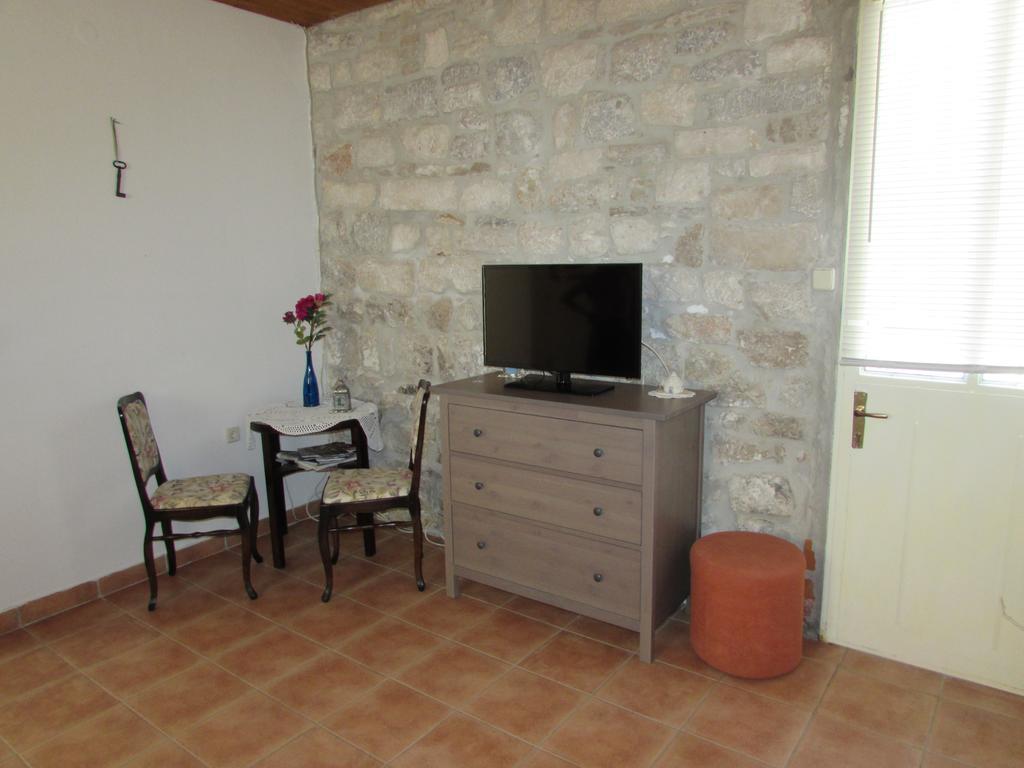 Apartments Madirazza Trogir Exterior photo