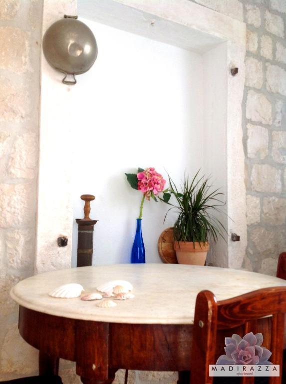 Apartments Madirazza Trogir Exterior photo